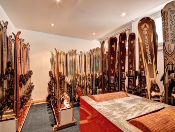 Aravis Lodge - we have a fully equipped on site ski & board hire service