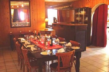 Chalet Campanules, large fully catered ski chalet in La Plagne, France