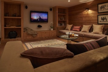 Chalet Lapin Blanc Cinema Room