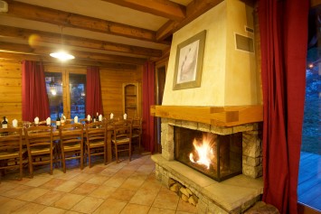 Ski Amis Chalet Morgane Fireplace