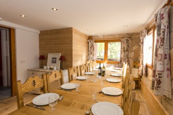 mountain_heaven_chalet_soleil_dining_area_2