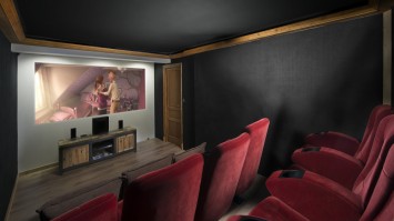 Ski_Famille_Chalet_Aigrette_Cinema_Room