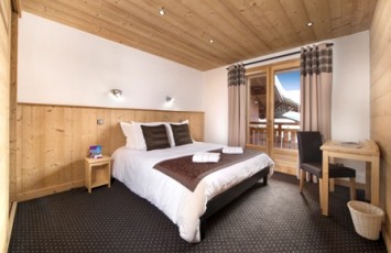 Ski_Famille_Chalet Bogart_Double_Bedroom