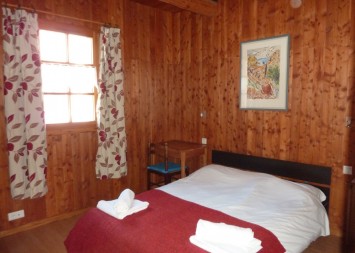 Zenith_Holidays_Chalet_La Clautre_Double_Bedroom