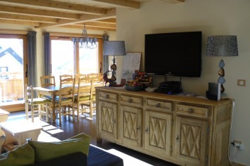 Zenith_Holidays_Chalet_Louis_Living_Area