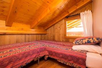Ski Amis Chalet Gabrielle bedroom 5 cabine