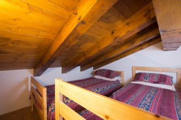 Ski Amis Chalet Morgane Mezzanine Twin (Optional for Kids)