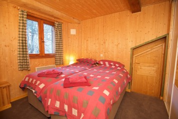 Ski Amis Chalet Titania Twin Room