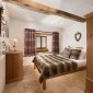 Ski_Famille_Chalet_Delphine_Double_Bedroom_2