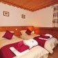 Ski Amis Chalet Sermoz Twin Bedrooms
